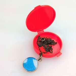 Tupperware Purse Red Compact Case